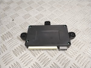 Tesla Model X X (2015–2026) Rear side door control unit 104549010D - 3