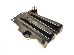 Mercedes Benz EQE V295 (2022–2026) Muu kaitse A2976206301 - 3