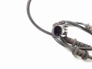 Infiniti Q30 (2015–2018) Front ABS sensor A2465402510 - 2