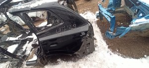 VOLVO XC60 (2017–2026) Aizmugurējais spārns un tā detaļas 31484168 - 3