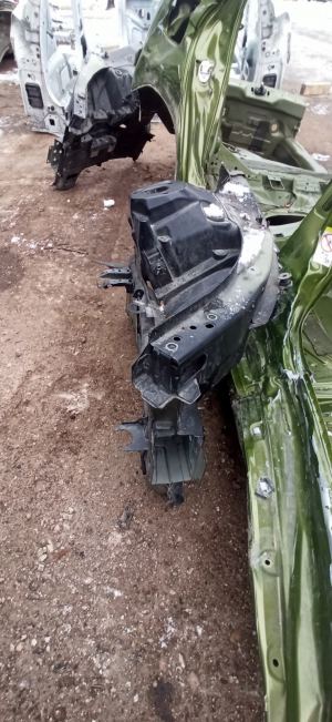 VOLVO XC60 (2017–2026) Vorderer Ausleger 32234479 - 2