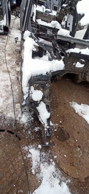Skoda Superb (2015–2026) Front outrigger 3Q0805116D - 3