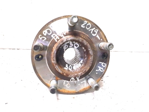 Kia Sportage (2016–2021) Front wheel hub - 3