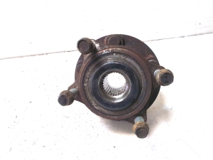 Kia Sportage (2016–2021) Front wheel hub - 4