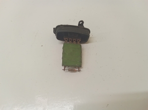 Cabin shoulder motor resistance - X19133282S
