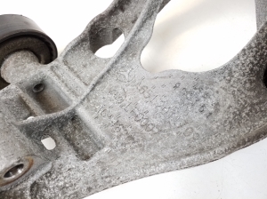 Infiniti Q30 (2015–2018) Rohr A6512011709 - 3