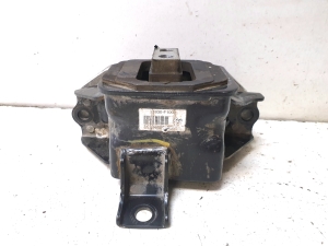 Kia Sportage (2016–2021) Gearbox mount 21830F1000 - 4