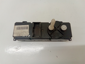 Mercedes Benz CLK-Class 208 (1997–2002) Heizungsbedienteil A2108302985 - 3
