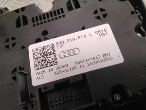 AUDI A3 8V (2012–2020) Multimedia-Steuergerät 8V0919614L - 3
