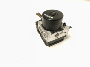 BMW 1 SERIES F20 (2010–2026) ABS bloks 6860731 - 3