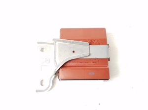 Aizmugurējo sānu durvju vadības bloks - 8922530050