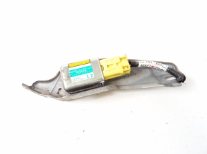 Airbag sensor - 8983430020