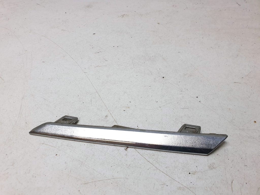TOYOTA RAV 4 A4 (2012–2018) Priekšējās restes hroma apdare 5312642090 TOYOTA RAV 4 A4 (2012–2018) Priekšējās restes hroma apdare 5312642090