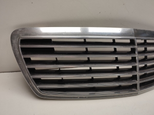 Mercedes Benz E-Class W211 (2002–2009) Front grille A2118800583 - 5