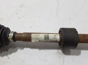 Dacia Sandero III (2021–2026) Front drive shaft and its parts 391009769R - 2