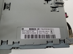 Volkswagen Tiguan (2007–2016) Radio (head unit) 3C8035195H - 2