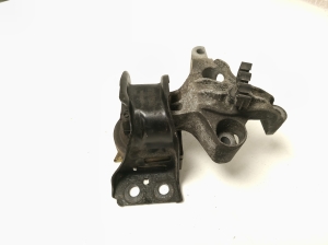 RENAULT Clio IV (2012–2019) Engine mount 112345638R - 2