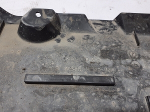 RENAULT Scenic E-Tech I (2024–2026) Underbody shield 748141555R - 2