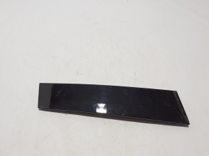   Rear side door outer window molding  - 822835296R 