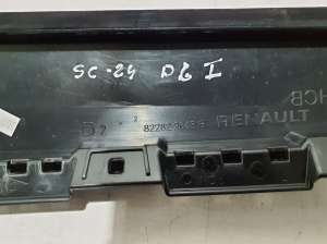 RENAULT Scenic E-Tech I (2024–2026) Rear side door outer window molding 822822645R - 4
