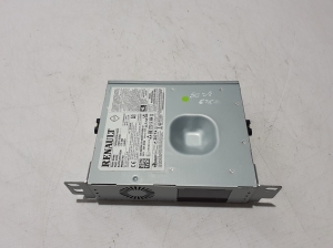   Radio (head unit)  - 259156876R 