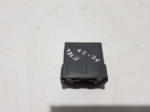 RENAULT Scenic E-Tech I (2024–2026) Control unit 285T30111R - 3