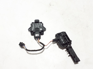 RENAULT Scenic E-Tech I (2024–2026) Control unit 240401010R - 3