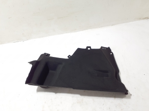   Trunk side trim panel  - 849510126R 