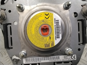 Peugeot 108 (2014–2026) Stūres drošības spilvens TG09A01001 - 4