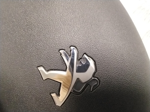 Peugeot 108 (2014–2026) Stūres drošības spilvens TG09A01001 - 5