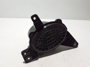   Speaker  - 281709833R 
