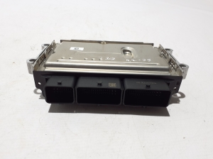 RENAULT Scenic E-Tech I (2024–2026) Engine control unit 237D40975R - 3