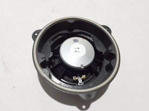 RENAULT Scenic E-Tech I (2024–2026) Front door speaker 281448213R - 4