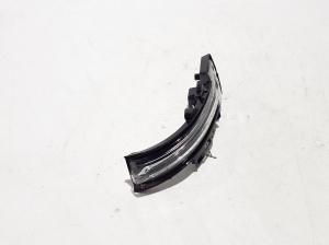 RENAULT Scenic E-Tech I (2024–2026) Side mirror turn signal 261656PA0A - 4