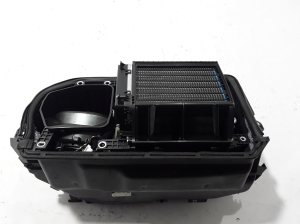   Heater and its parts  - 272605MZ0A 
