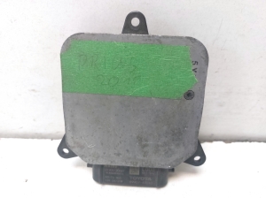TOYOTA Prius W50 (2015–2020) Xenon headlight control unit 8990747010 - 2