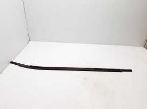 RENAULT Scenic E-Tech I (2024–2026) Rear side door outer window molding 828338917R - 3