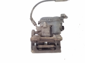 Infiniti Q30 (2015–2018) Rear brake caliper 440015DA0A - 3