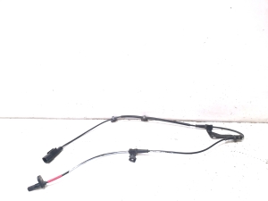 Hyundai Kona (2017–2023) ABS sensor cable front 58940J9000 - 2