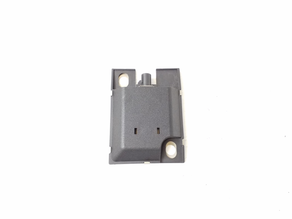 Mercedes Benz S-Class 221 (2005–2013) Sonstiges Teil der Audioanlage A2118203375 Mercedes Benz S-Class 221 (2005–2013) Sonstiges Teil der Audioanlage A2118203375