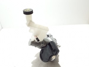 RENAULT Scenic E-Tech I (2024–2026) Brake booster 460079886R - 2