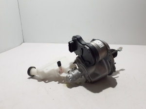 RENAULT Scenic E-Tech I (2024–2026) Brake booster 460079886R - 4
