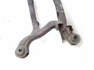 Infiniti Q30 (2015–2018) Hinterachsträger A2463502401 - 3
