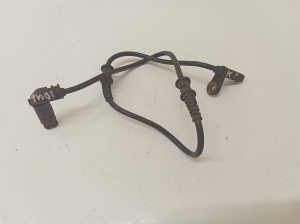 ABS-Sensor vorne - A2035400417