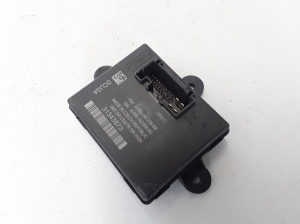 VOLVO V60 (2010–2018) Rear side door control unit 31343873 - 5