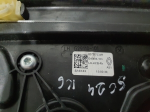 RENAULT Scenic E-Tech I (2024–2026) Rear side door window regulator 827217334R - 2