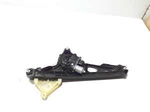 RENAULT Scenic E-Tech I (2024–2026) Rear side door window regulator 827217334R - 3