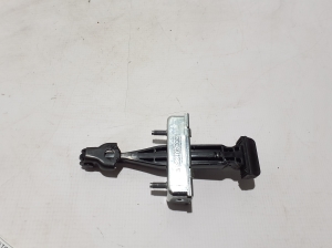   Rear side door opening limiter  - 824306717R 