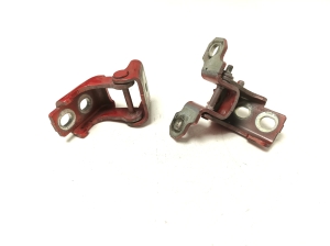 RENAULT Clio IV (2012–2019) Front door top hinge 804200003RK - 2