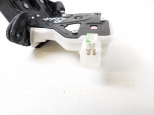 Infiniti Q30 (2015–2018) Trunk lid lock 905025DA0A - 3